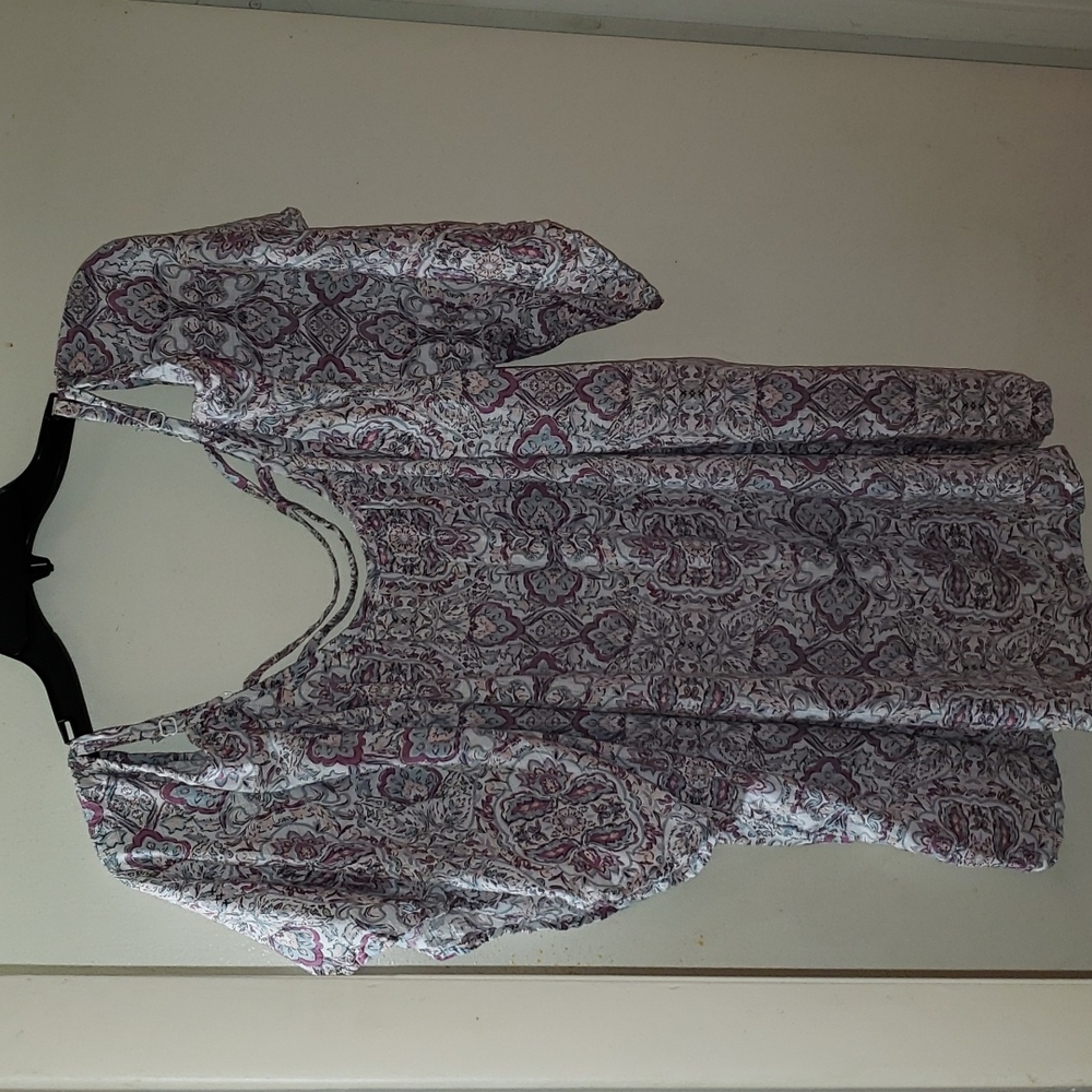 Torrid peek a boo top